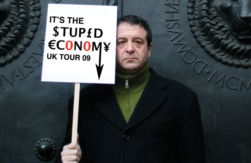 Mark Thomas20