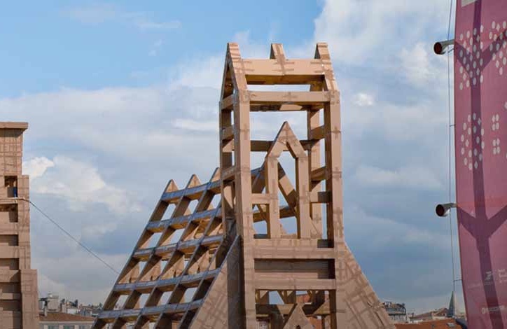 The_people_build_banner