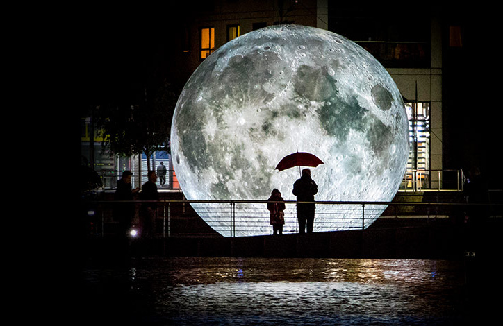 The_museum_of_the_moon_banner