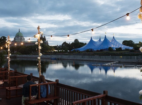Festival club venue