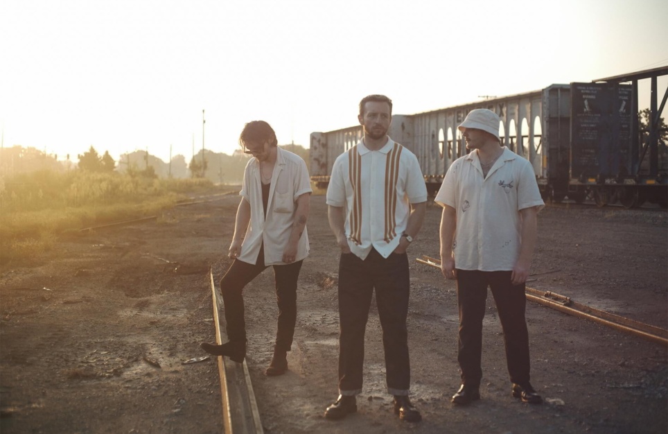 Skinny Living 2025 Press Shot Preferred