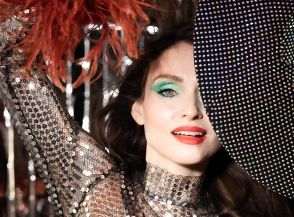 Sophie Ellis-Bextor glamorous headshot