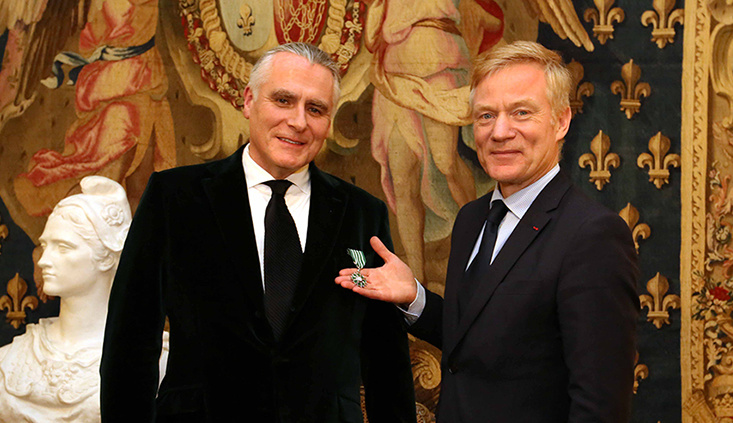 Paul Fahy receives French Award