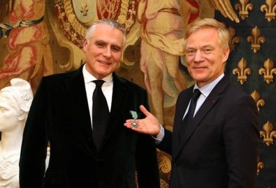 Paul Fahy receives French Award